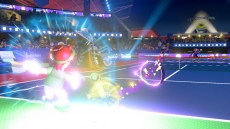 Review Mario Tennis Aces: Bij een volle meter kun je een ultieme slag uitvoeren, die het racket van je tegenstander kan breken!