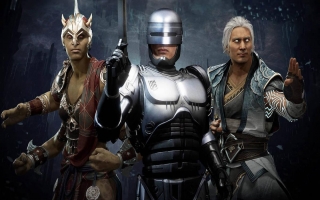 Doormiddel van DLC zijn er twaalf extra vechters aan het spel toegevoegd, zoals filmpersonages als The Joker en The Terminator.