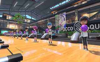 Nintendo Switch Sports legt natuurlijk de focus op multiplayer. Speel een potje bowlen met vrienden online!