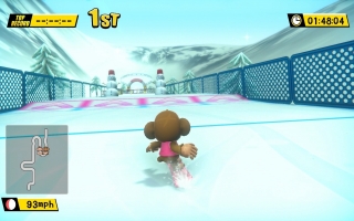 Naast de standaard levels zijn er ook partygames, zoals snowboarden!